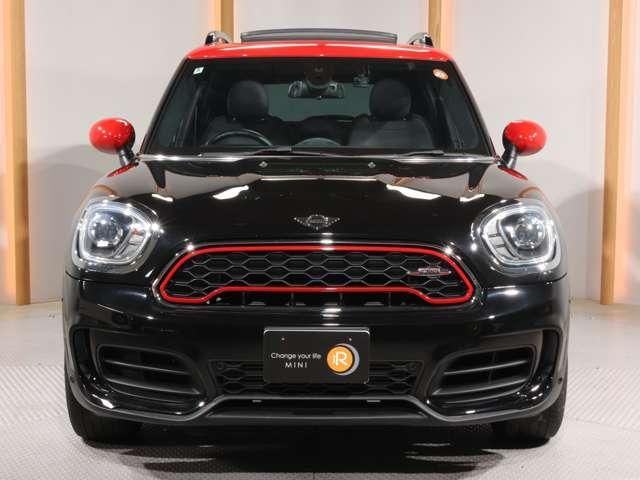 BMW MINI CROSSOVER