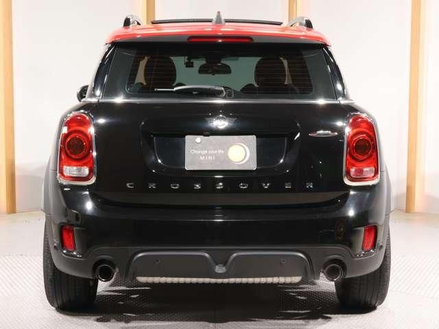 BMW MINI CROSSOVER