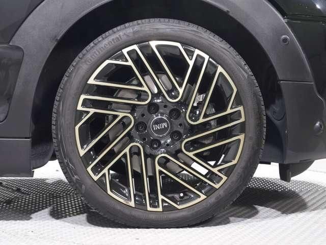 MINI COOPER S CLUBMAN