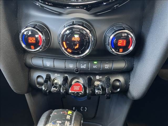 BMW MINI COOPER D 5DOOR
