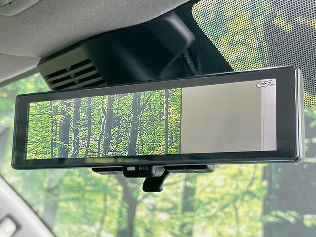 CARAVAN van 2WD