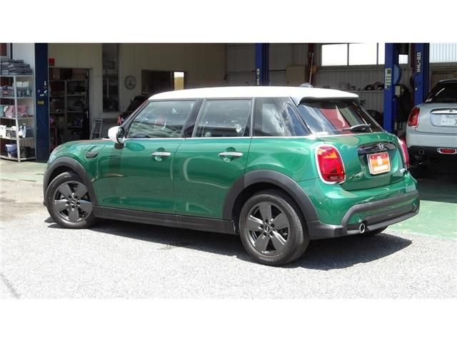 MINI COOPER 5DOOR