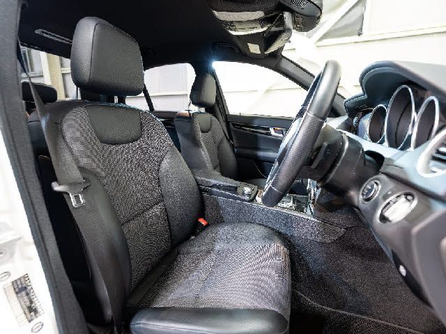 MERCEDES BENZ C class sedan
