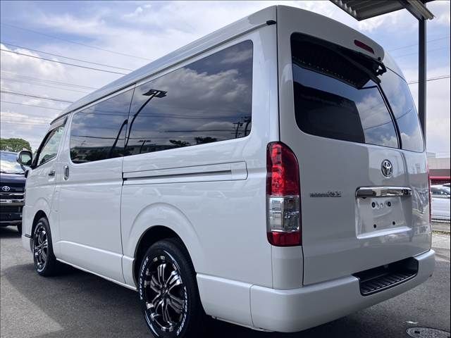 REGIUSACE van 2WD