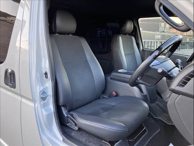 HIACE van 2WD