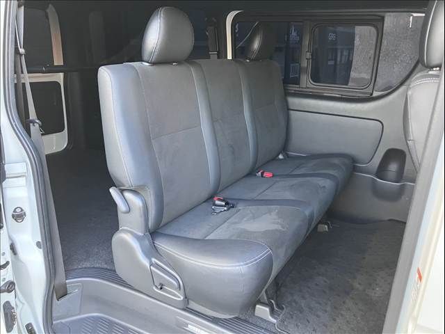 HIACE van 2WD