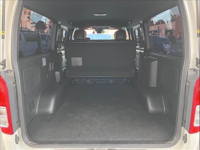 HIACE van 2WD