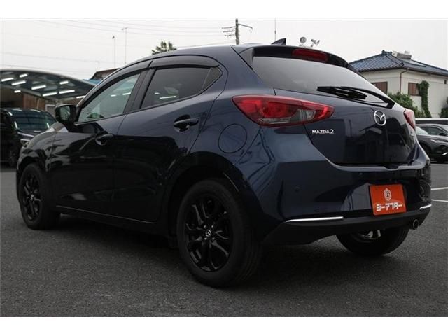 MAZDA2