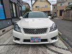 CROWN sedan