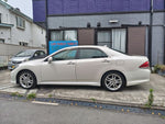 CROWN sedan