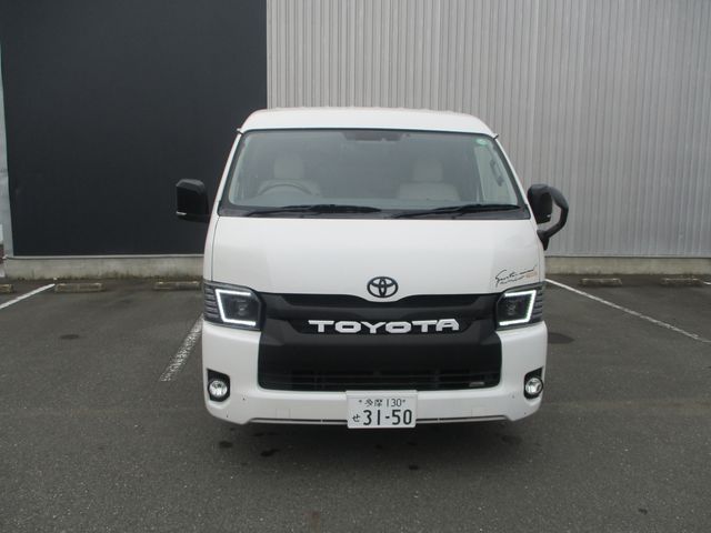 HIACE van 2WD