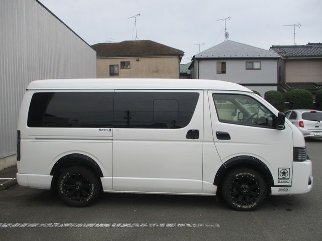 HIACE van 2WD