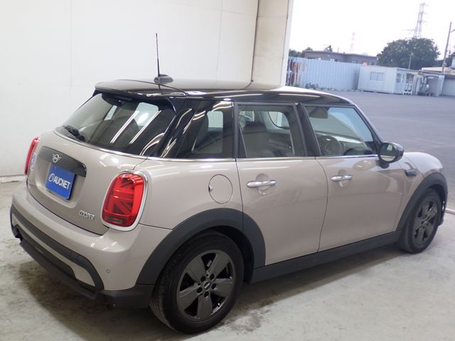 MINI COOPER 5DOOR