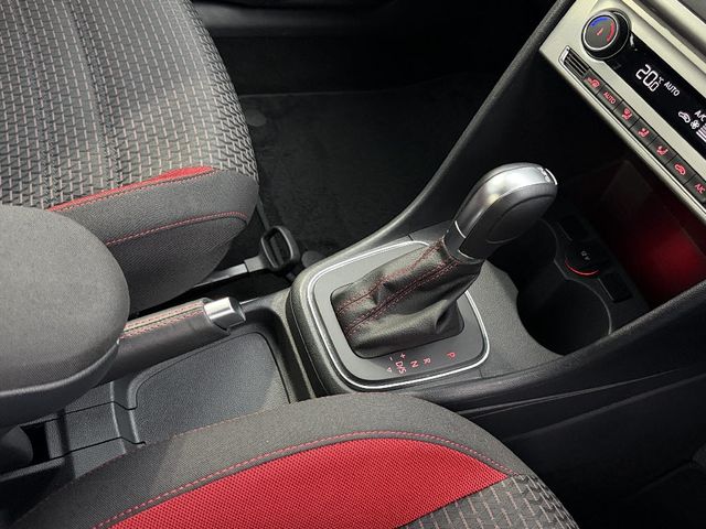 VOLKSWAGEN CROSS POLO