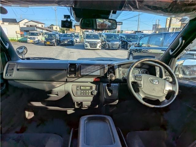 HIACE van 2WD