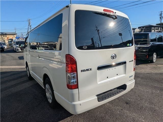 HIACE van 2WD