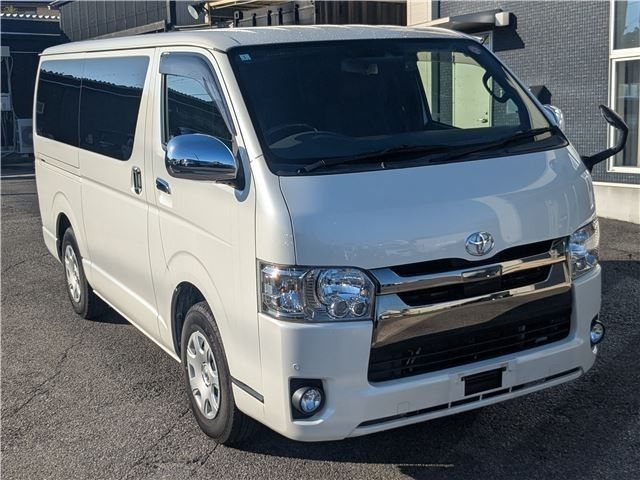 HIACE van 2WD