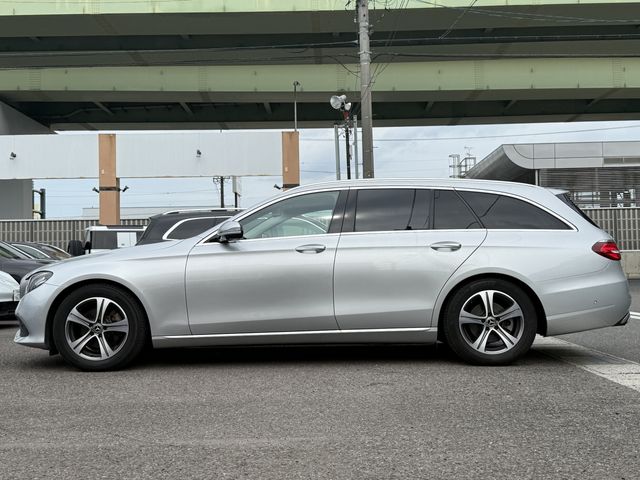 MERCEDES BENZ E class stationwagon