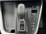 VOXY HYBRID 4WD
