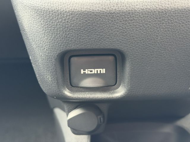 VOXY HYBRID 4WD