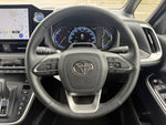 VOXY HYBRID 4WD