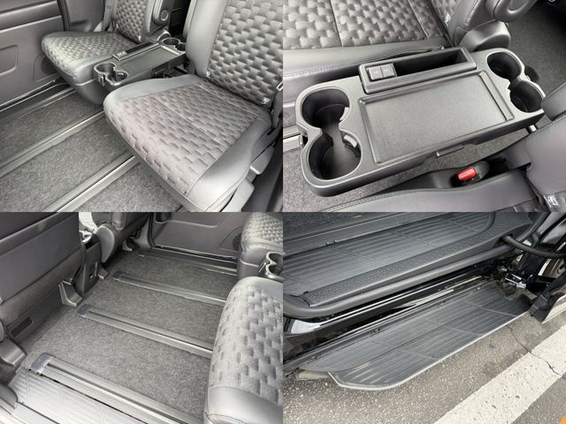 VOXY HYBRID 4WD