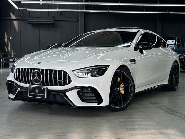 MERCEDES AMG GT 4D coupe