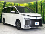 VOXY HYBRID