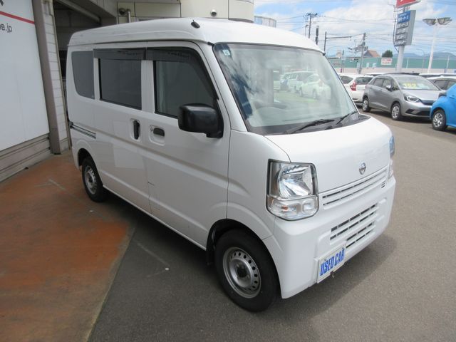 NV100 CLIPPER 4WD