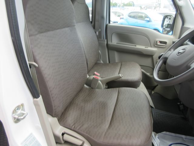 NV100 CLIPPER 4WD