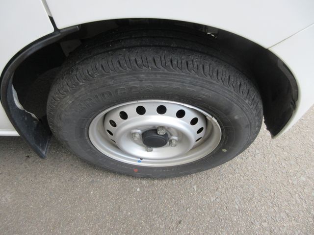NV100 CLIPPER 4WD