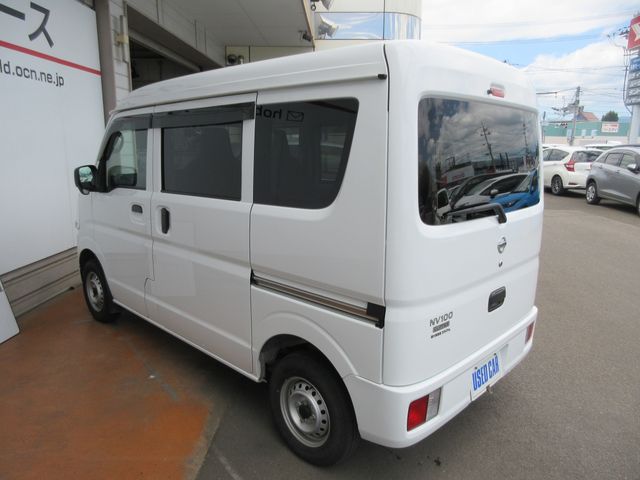 NV100 CLIPPER 4WD