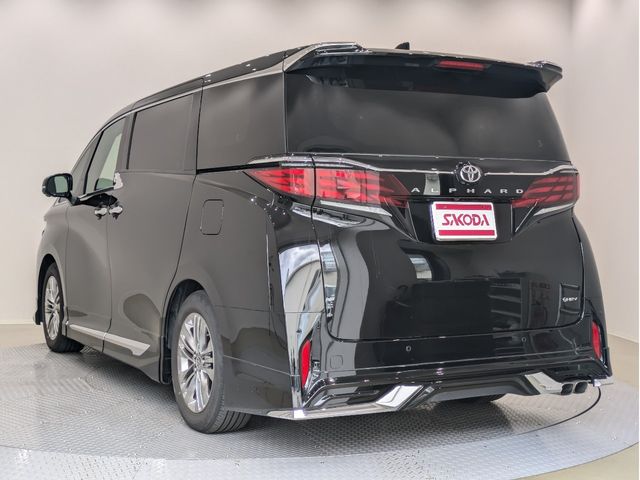 ALPHARD hybrid