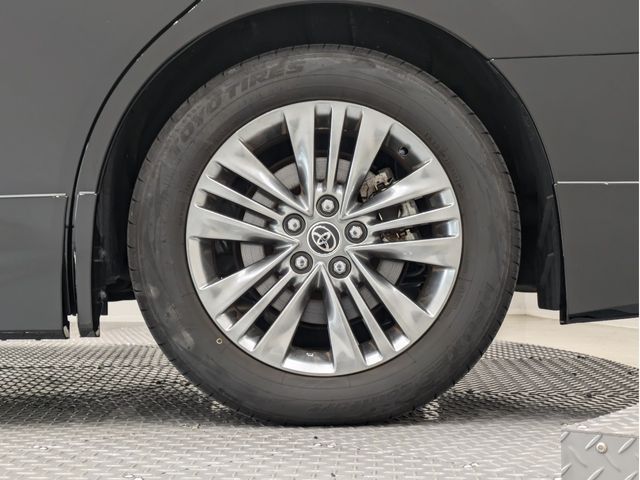 ALPHARD hybrid