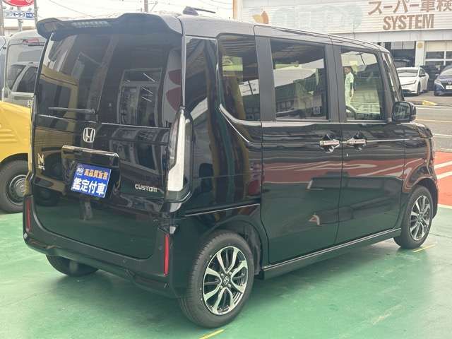 N BOX CUSTOM