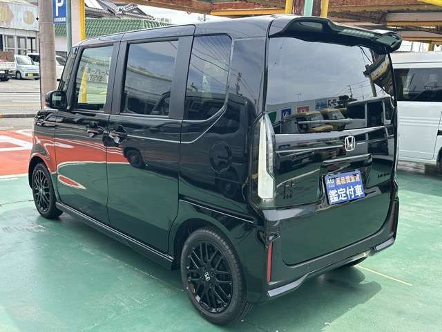 N BOX CUSTOM
