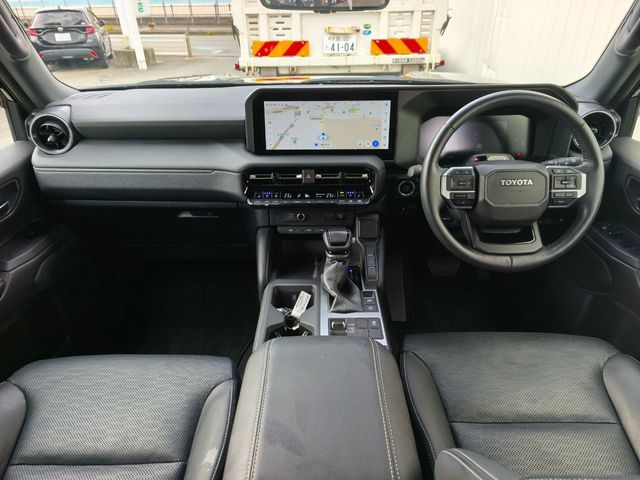 LANDCRUISER 250