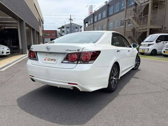 CROWN sedan
