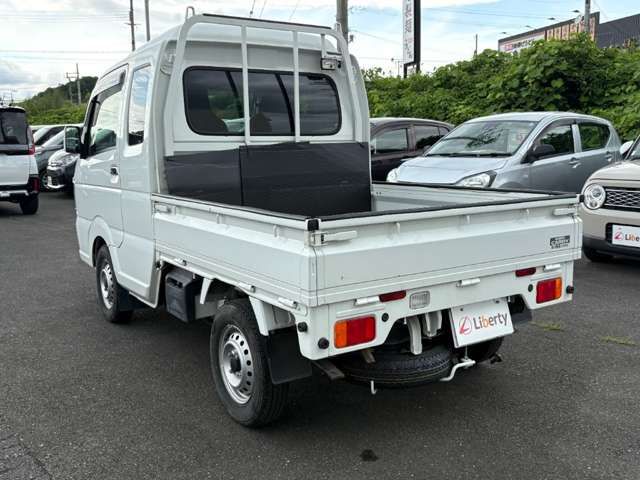 Super CARRY truck 4WD