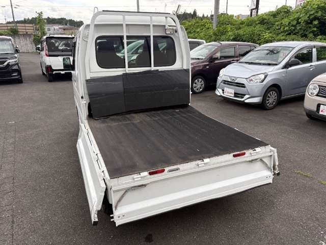 Super CARRY truck 4WD