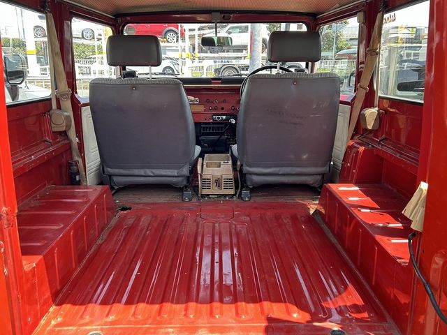 LANDCRUISER van