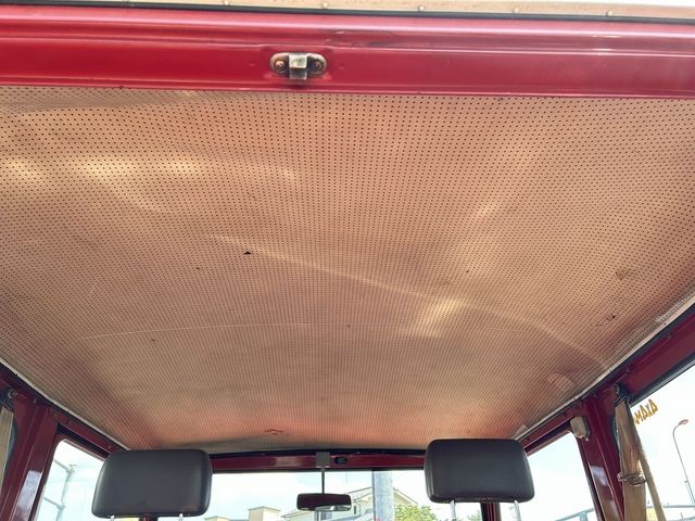 LANDCRUISER van