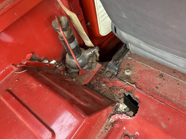 LANDCRUISER van