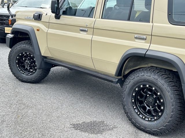 LANDCRUISER 70