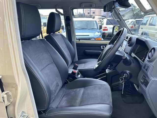 LANDCRUISER 70