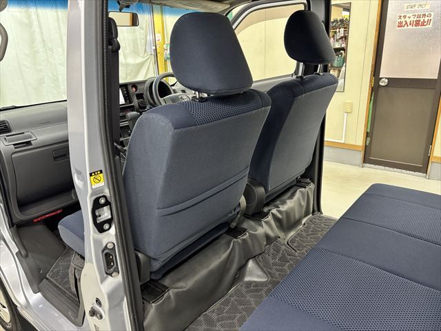PIXIS van 4WD