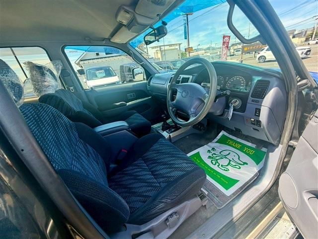 HILUXSURF wagon 4WD