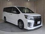 VOXY HYBRID