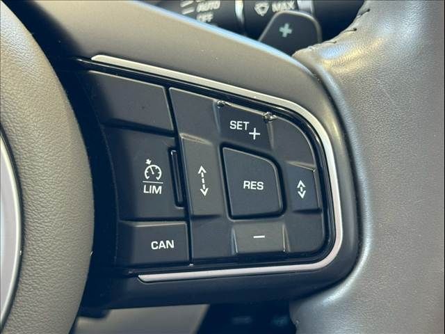 JAGUAR XEseries