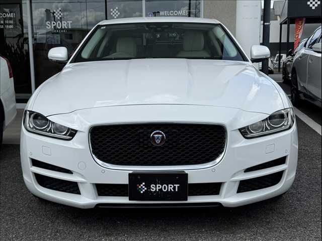 JAGUAR XEseries